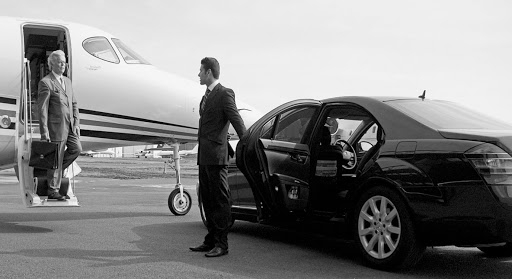 Cover photo of Crown Limo Inc.